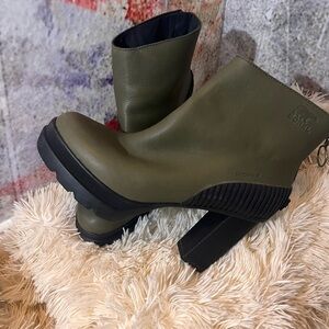 Sorel Olive Waterproof Winter Boots
